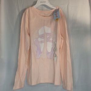 Shirt with ballet slipper design.